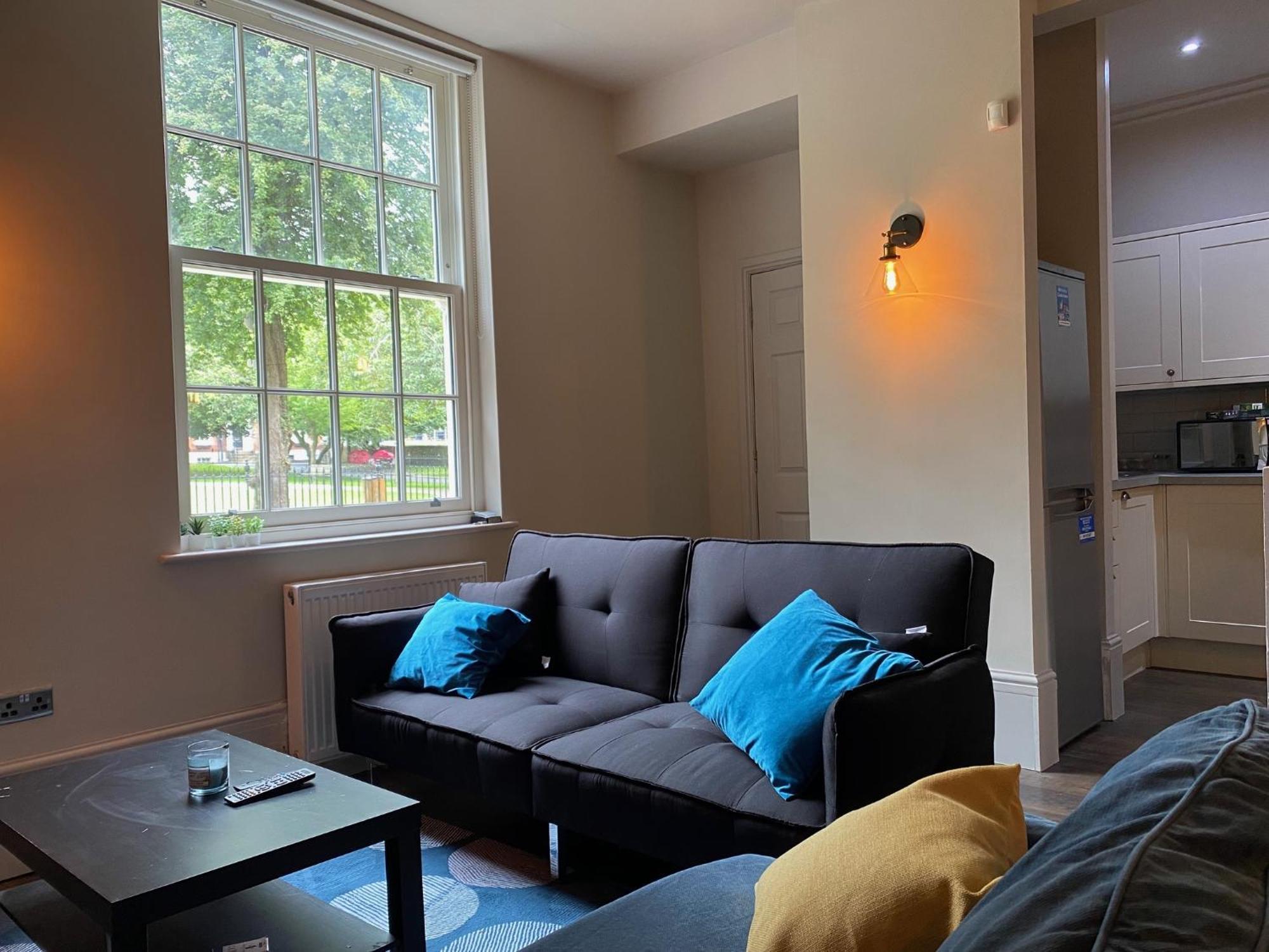 Stunning King Suite Apartment In The Heart Of Leeds City Center Εξωτερικό φωτογραφία
